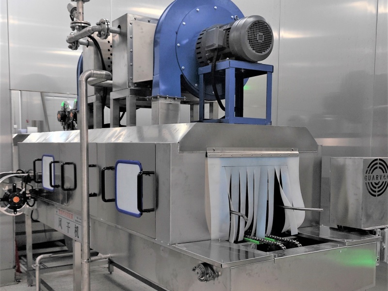 清洗 + 風(fēng)干一體化，筐子周轉(zhuǎn)不等待